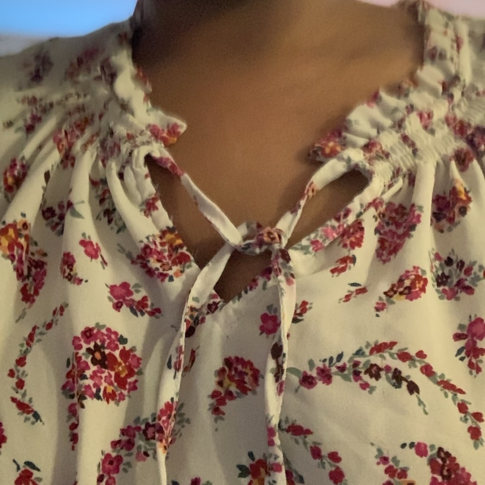 Cute Spring Dress - Picture 4 of 4